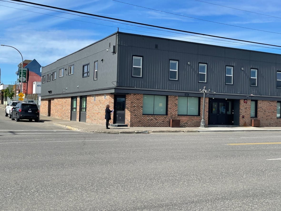 The former National Hotel in downtown Prince George, B.C., will house the new sobering centre.  (Betsy Trumpener/CBC - image credit)