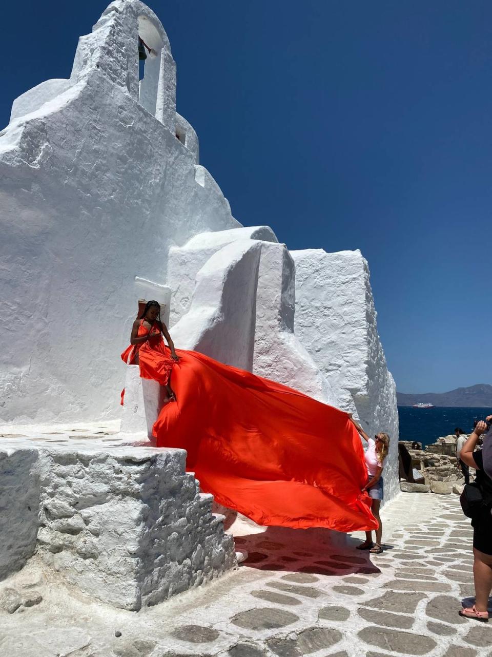 En Mikonos, las aguas del Egeo y las casas blancas formaban un contraste impresionante.