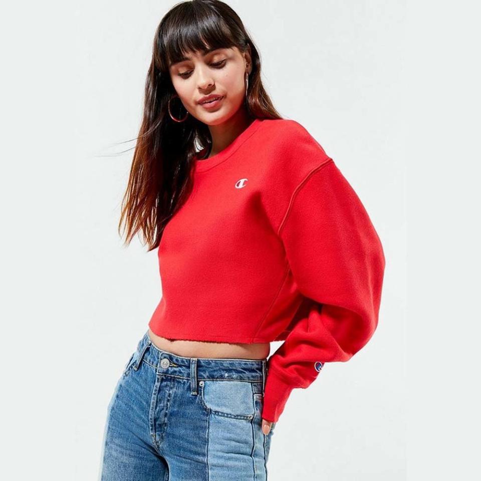 Champion x UO Crew-Neck Cropped Sweatshirt