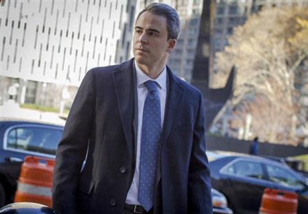 Michael Steinberg arrives at the Manhattan Federal Courthouse in New York, November 19, 2013. REUTERS/Brendan McDermid