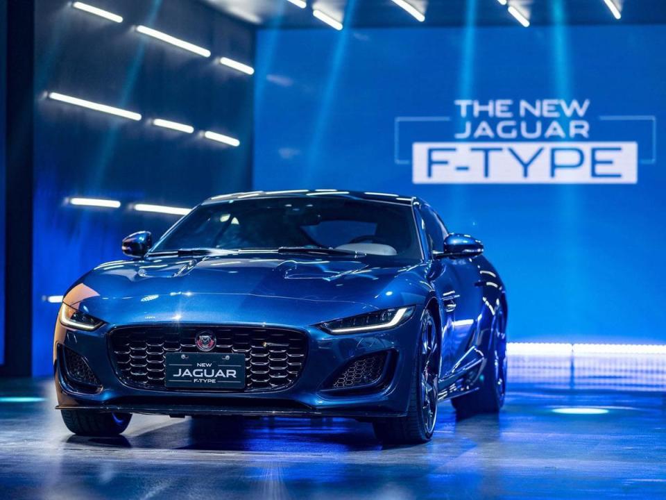 承襲英倫賽道工藝優良血脈的新世代純種跑車NEW JAGUAR F-TYPE正式登台，將賦予車主馭無反顧的嶄新駕乘體驗。