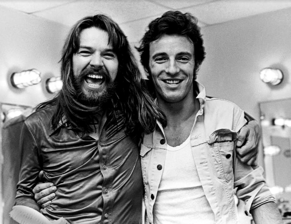 Bob Seger and Bruce Springsteen backstage at Pine Knob Music Theatre, photographed by Tom Weschler in September 1978.