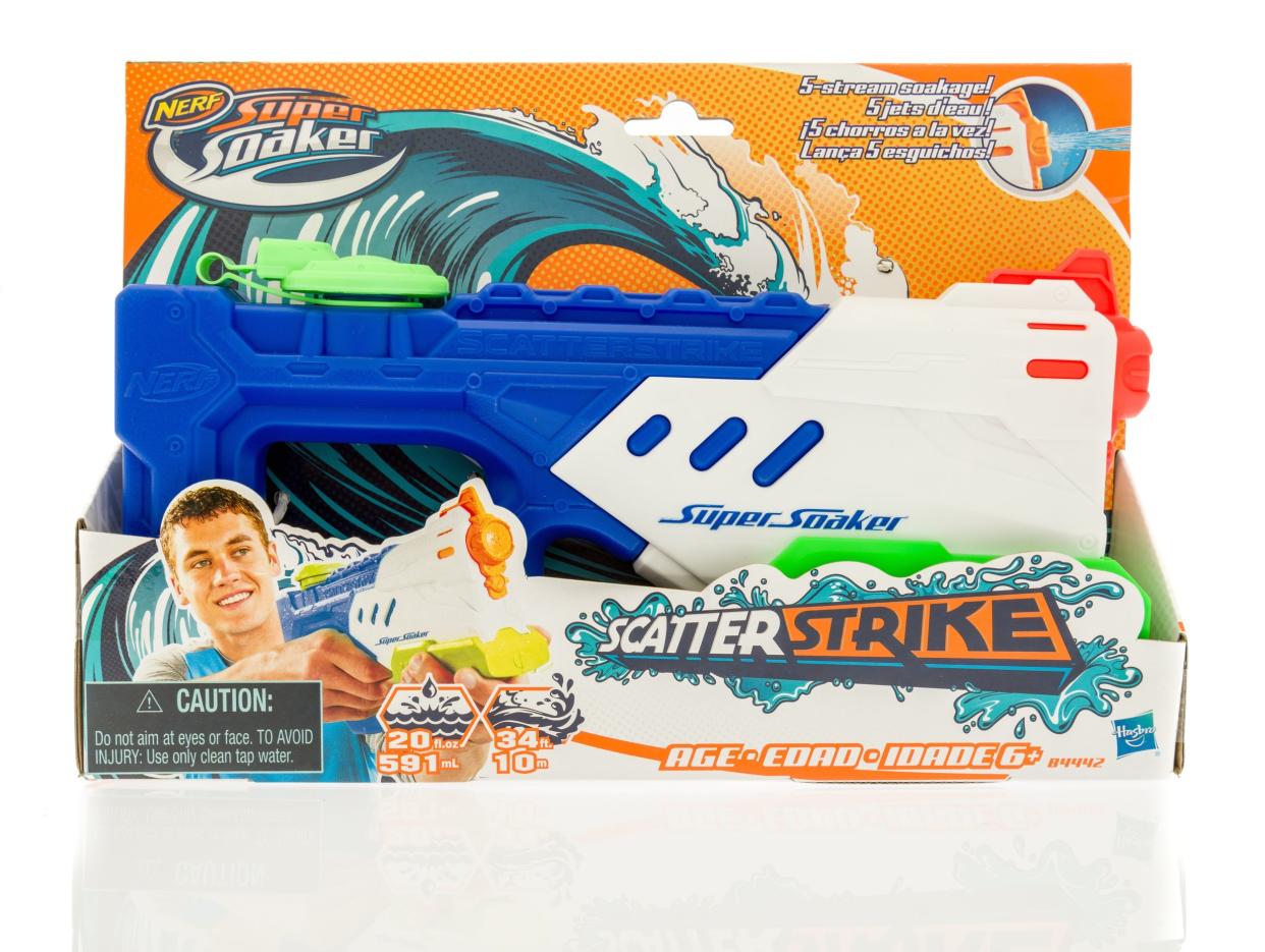 Super Soaker water gun in package