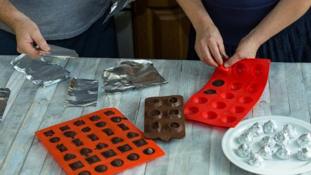 NY Cake Mini Number Silicone Chocolate Mold