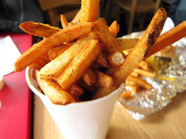 03 Cajun Fries - Five Guys