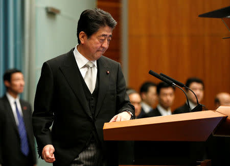 Japan's Prime Minister Shinzo Abe arrives at a news conference after deciding on his cabinet following parliament reconvening after the general election, at his official residence in Tokyo, Japan November 1, 2017. REUTERS/Toru Hanai