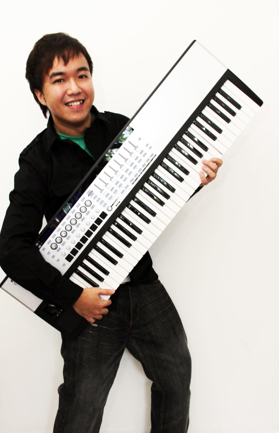 <b><p>John Khoo, 26</p></b> <b><p>Co-founder, John & Deniece Glee Studios</p></b> <br> <p>Upon graduating from NUS with a Bachelor of Arts degree, John decided to fulfill his own childhood ambitions and venture into music full-time.</p> <br> <p>Having seen how vibrant the show choir culture is in the West, John envisioned an equally vibrant music culture in Singapore. In 2011, he founded <a href="http://www.gleestudios.com.sg/" rel="nofollow noopener" target="_blank" data-ylk="slk:John & Deniece Glee Studios Singapore;elm:context_link;itc:0;sec:content-canvas" class="link ">John & Deniece Glee Studios Singapore</a>, which allowed him to go about realizing this vision.</p> <br> <p>Besides holding regular show choir training classes, Glee Studios has also been involved in community outreach projects. They recently held free show choir classes to the residents of Pioneer Constituency. There has also been a collaboration to use the mediums of music and dance to reach out to youths at risk, to support the underlying message that young Singaporeans in trouble do not have to become adults in trouble when they grow up.</p> <br> <p>A choral and show choir vocal director by day, John has worked with people from all walks of life, from the ages of 7 to 55. He has since believed that music is an excellent way to break barriers and reach out to people. He hopes to continue giving back to society by sharing his passion for music, in an effort to nurture and inspire creative young talents of tomorrow.</p>