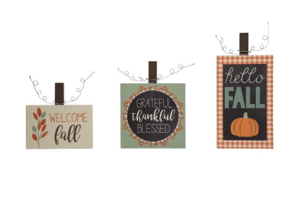 <strong><a href="https://www.wayfair.com/decor-pillows/pdp/august-grove-grateful-and-thankful-pumpkin-3-piece-sign-set-augv1156.html?ds=142116" target="_blank" rel="noopener noreferrer">Get it at Wayfair</a></strong>, $18.&nbsp;