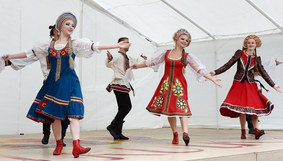 Dancers with Barynya, a traditional Russian music ensemble, will perform again at the 2024 Troika Festival in Erie.
