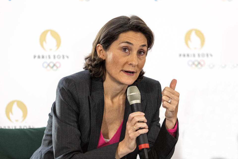 La Ministre des Sports et des Jeux Olympiques et Paralympiques Amélie Oudéa-Castéra lors de la conférence de presse pour la cérémonie d'ouverture des jeux paralympiques le 20 octobre 2022 à Paris. 