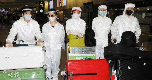 The five Hong Kong celebrities seen here wearing full protective gears (Photo source: Mingpao).