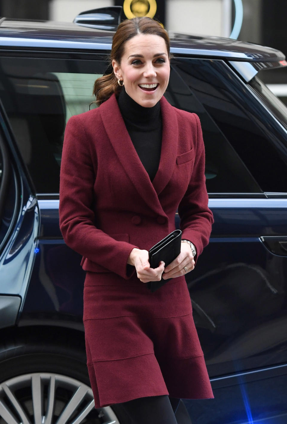 What exactly does the Duchess of Cambridge carry in her clutch bags? Source: Getty