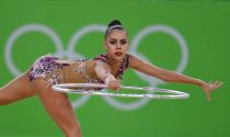 <p>Margarita Mamun of Russia competes during the Rhythmic Gymnastics Individual All-Around on August 19, 2016 at Rio Olympic Arena in Rio de Janeiro, Brazil. (Getty) </p>