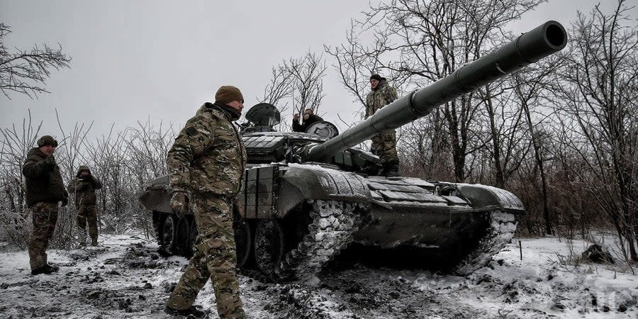 Ukrainian military at the front