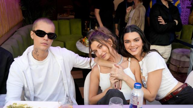 Hailey Bieber Meets Up With Kendall Jenner For Pilates Class