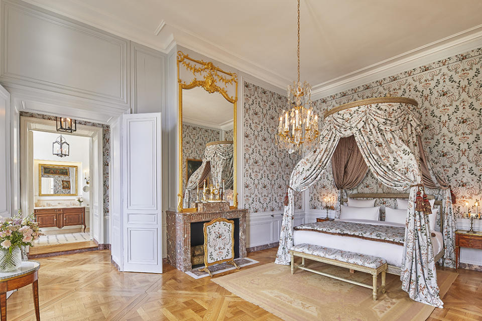 A room at Airelles Chateau de Versailles 