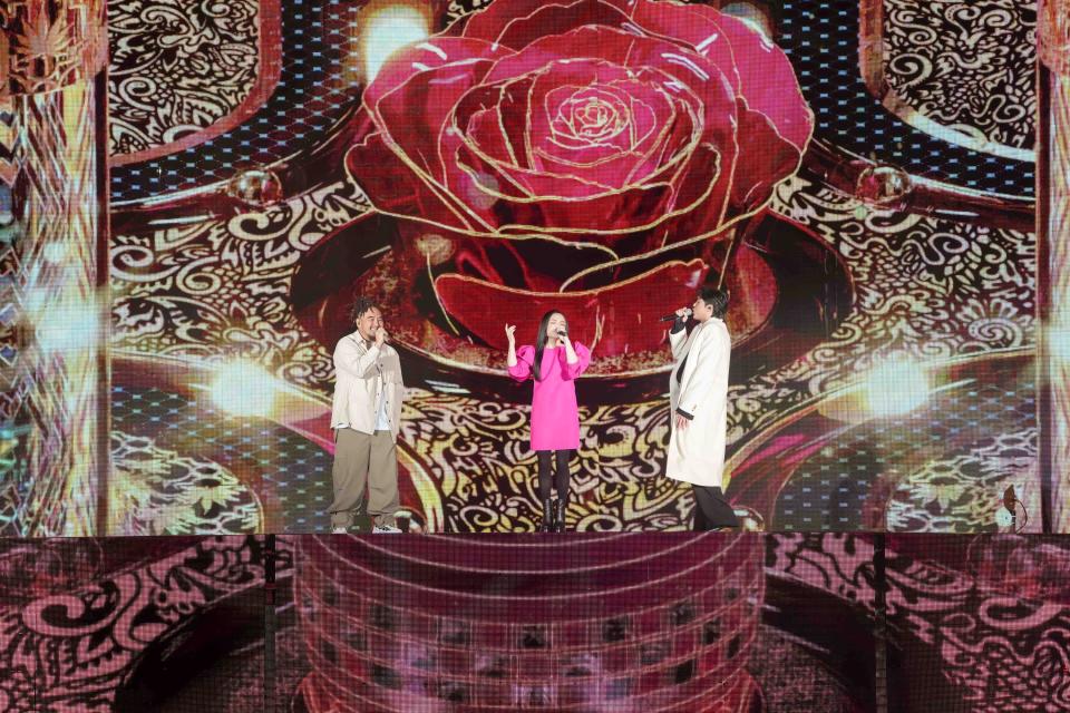 ▲金曲2王1后Matzka、HUSH與徐佳瑩首度同台合唱〈戀人未滿〉。