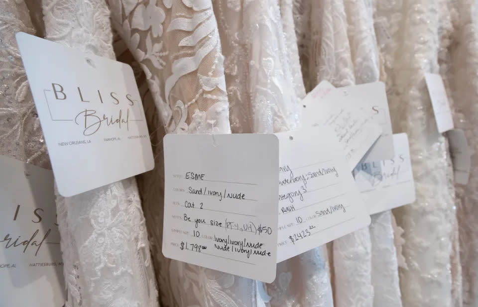 Vestidos en Bliss Bridal en Fairhope, Alabama, el jueves 20 de junio de 2024.