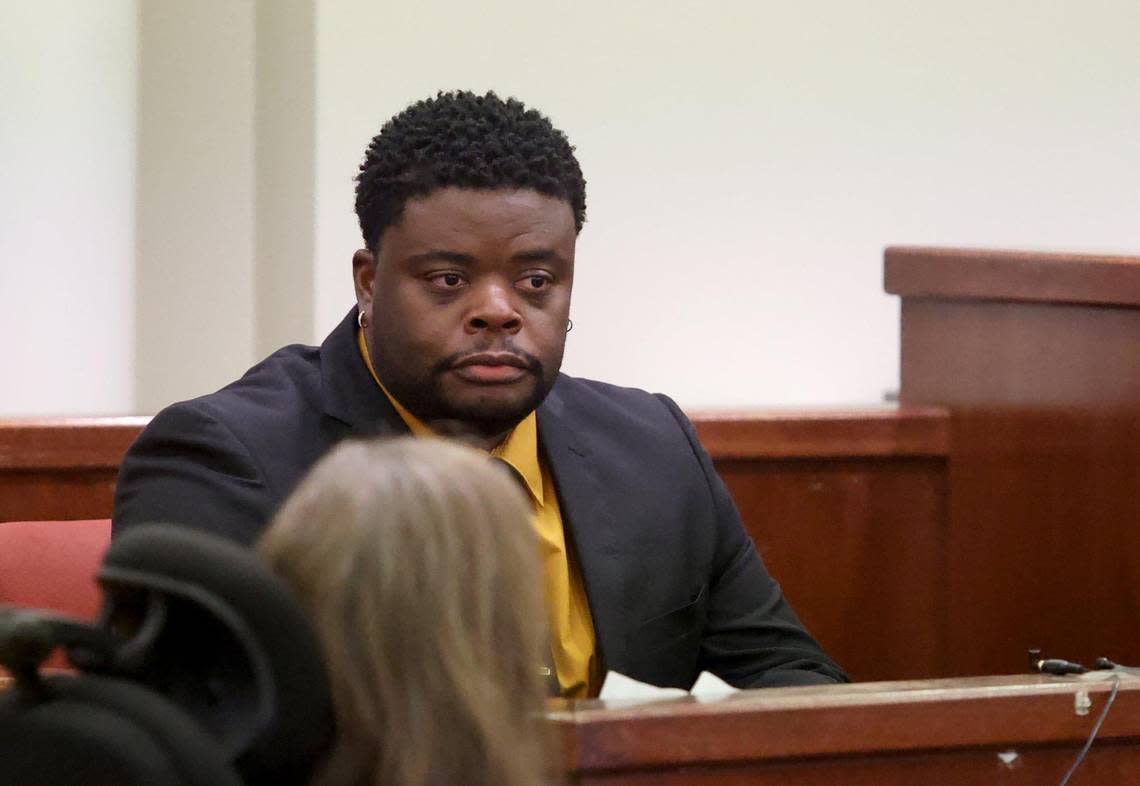 Adarius Carr testifies during the sentencing phase of Aaron Dean’s trial in Tarrant County’s 396th District Court on Friday.