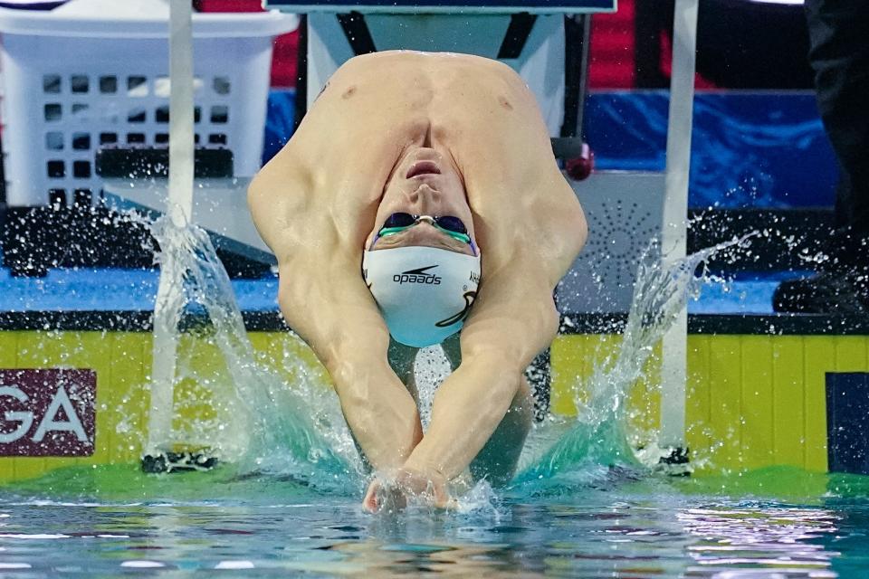 Ryan Murphy starts during the men's 100-meter backstroke at the U.S. nationals swimming meet on Friday in Indianapolis.