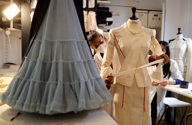 Paris Haute Couture week goes online after the coronavirus outbreak