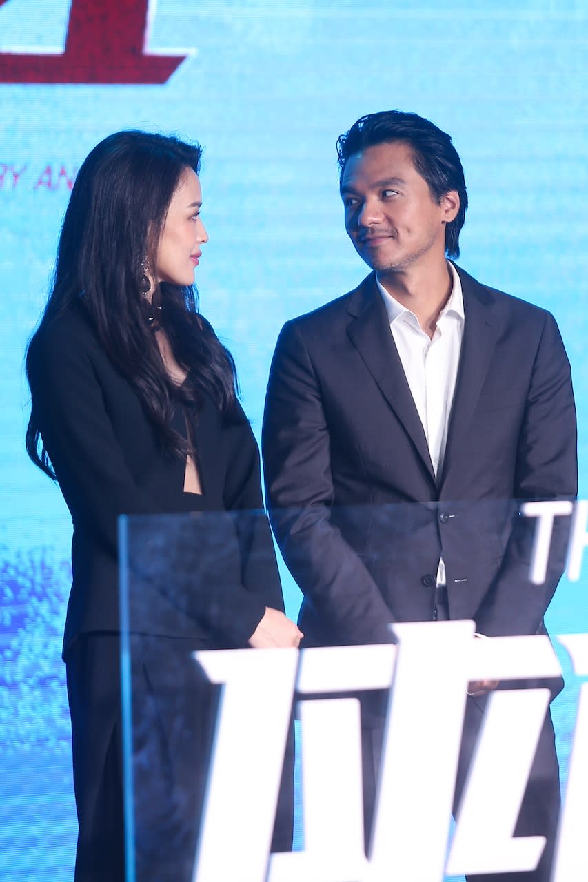 Shu Qi's birthday, Feng Delun sent 