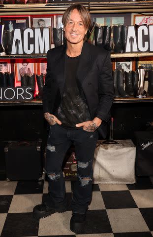 <p>Terry Wyatt/Getty</p> Keith Urban