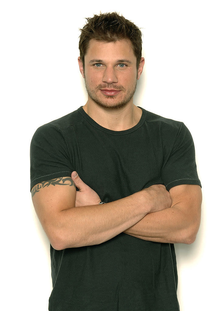 Nick Lachey crossing his arms