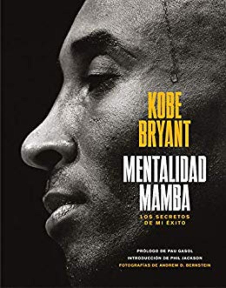 Cinco de esos anillos los logró junto a Kobe Bryant, tristemente desaparecido el pasado 26 de enero. También tenemos gratis durante 15 días el libro ‘Mentalidad Mamba’, en el que él mismo explicaba su forma de pensar y de actuar para llegar a ser uno de los mejores jugadores de la historia de la NBA. (Foto: Alienta).