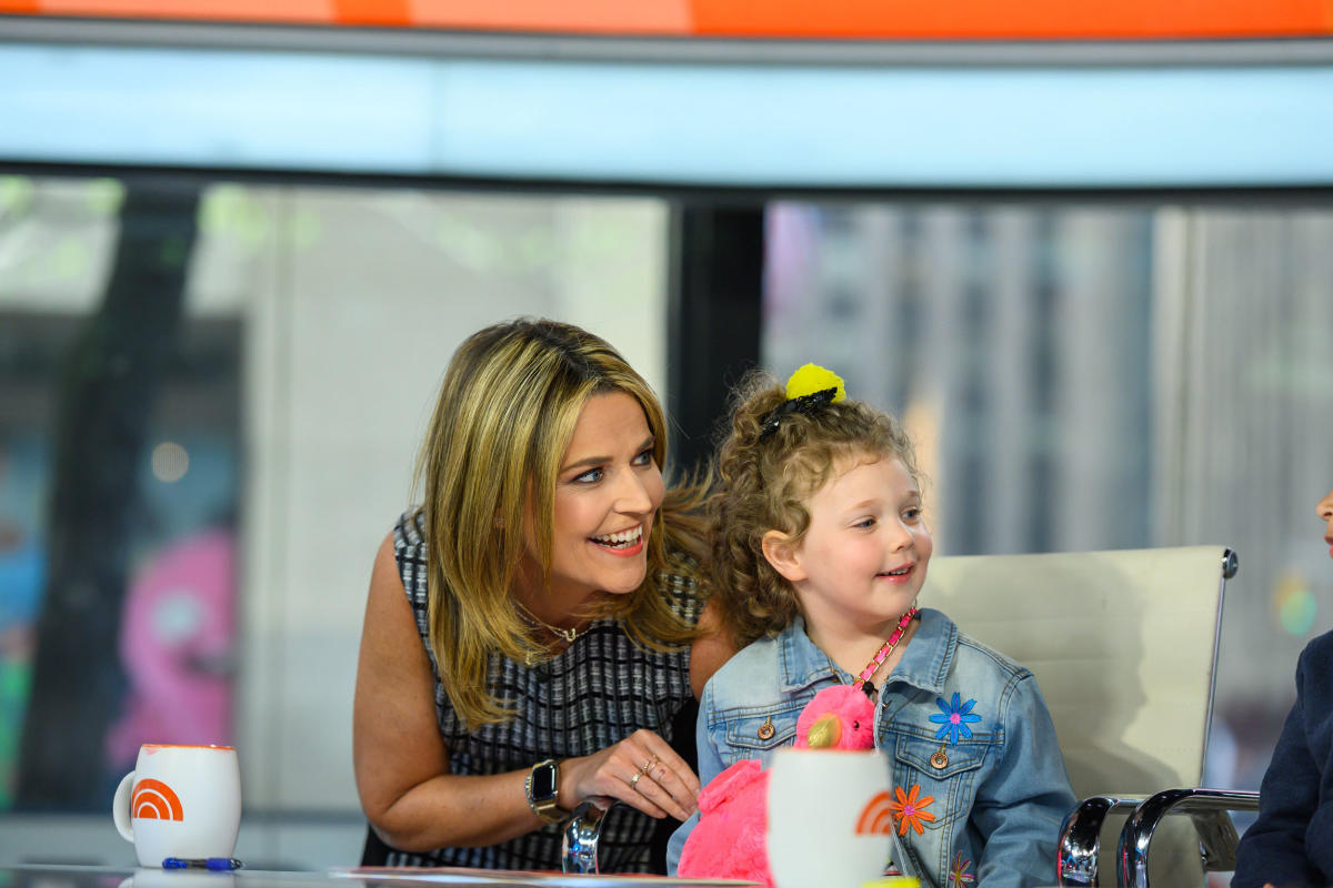 Savannah Guthrie Celebrates Daughter Vales Birthday In Sweet Post 5002