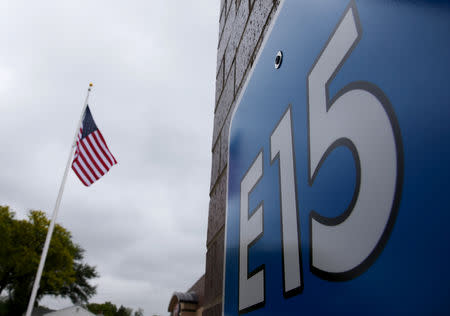 FILE PHOTO: A sign advertising E15, a gasoline with 15 percent of ethanol, is seen at a gas station in Clive, Iowa, United States, May 17, 2015. REUTERS/Jim Young