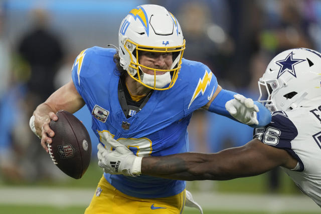 Chargers News: Instant reaction to the Chargers new uniforms - Bolts From  The Blue