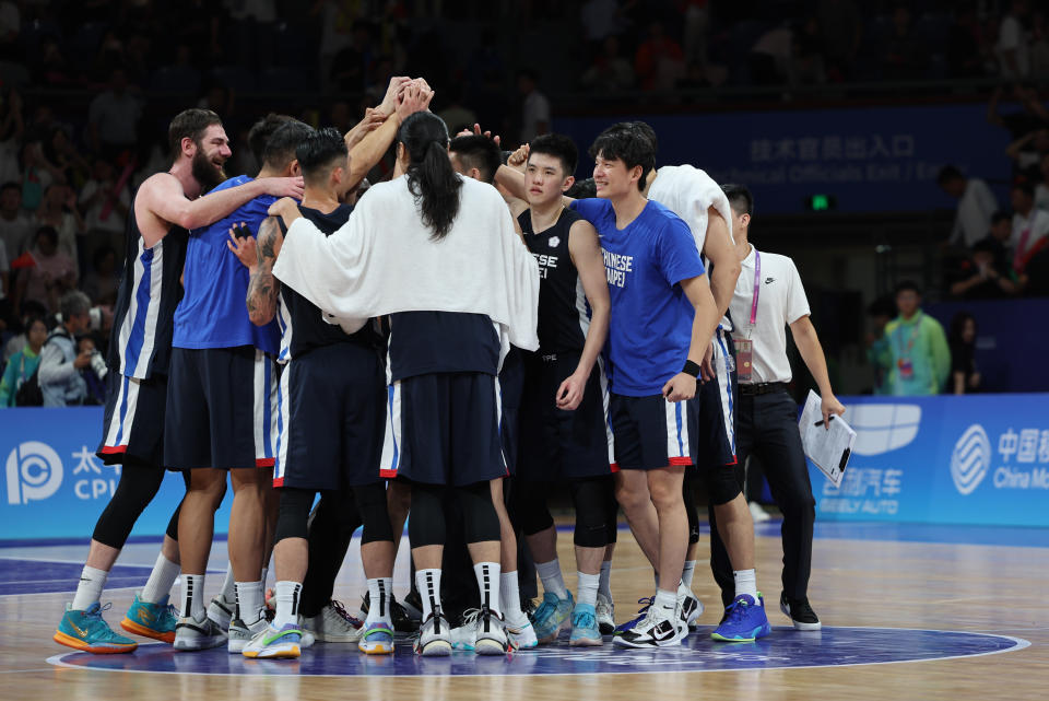 第十九屆亞運籃球男子8強賽，中華戰勝日本晉級4強。（中華奧會提供）