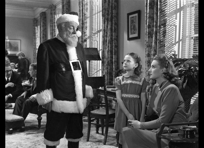 This movie and makes us all believe, as a lawyer proves that Kris Kringle (Edmund Gwen - a perfect Santa) is indeed the real Santa Claus. Love the scene where they dump the letters to Santa all over the judge's desk. Classic.