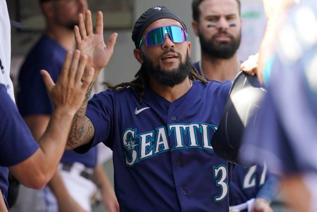 Julio Rodriguez crushes 3-run home run, Mariners complete sweep of Rangers