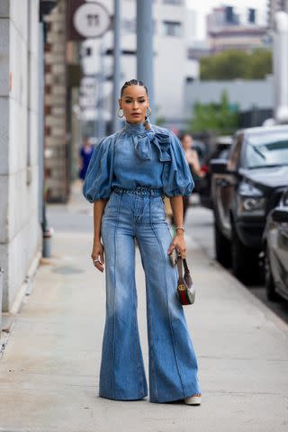 14 Perfect Outfits That Prove Flare Pants Are Back, Baby - Yahoo