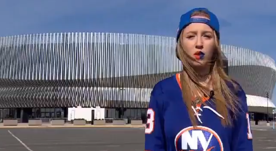 Islanders fans don’t hold back about Tavares in “Dear John” news segment ( News 12 Long Island)