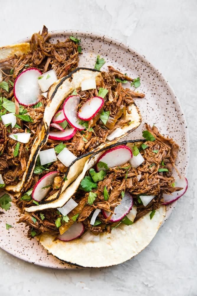 slow cooker barbacoa beef tacos with radishes