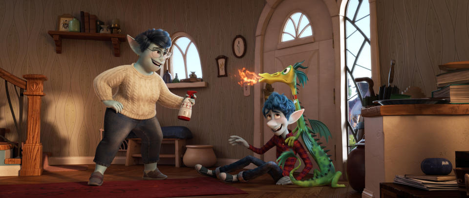 Ian Lightfoot's mum (Julia Louis-Dreyfus) has his back even when his hyperactive pet dragon, Blazey, is misbehaving. (©2019 Disney/Pixar. All Rights Reserved.)