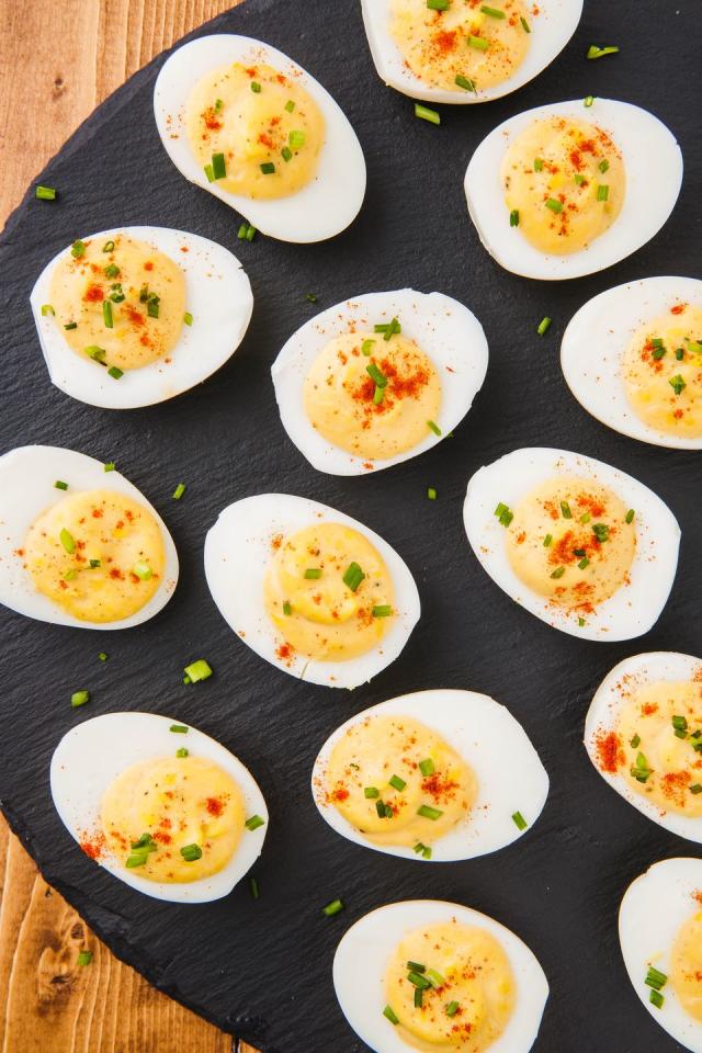 Best Classic Deviled Eggs Recipe - Creme De La Crumb