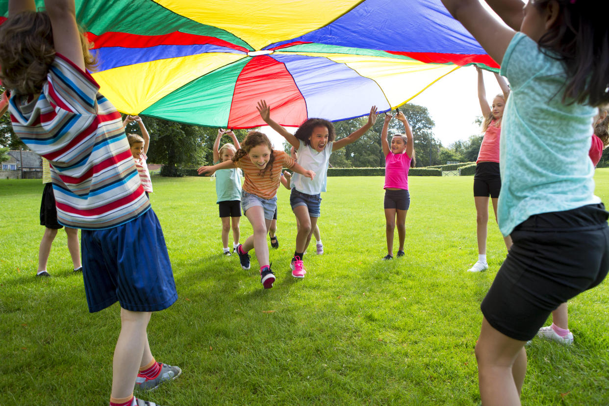 Certains enfants n’ont pas suffisamment accès aux loisirs et à la culture.