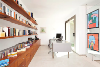 <p>Here’s the office just in case you, unfortunately, have to get some work done while on vacation. (Airbnb) </p>