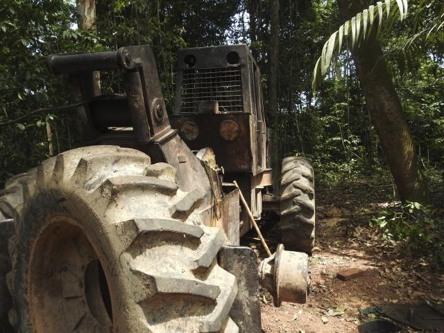 tribe in Brazil patrols territory, braces for fight