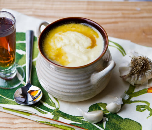 Roasted Garlic Maple Cauliflower Soup