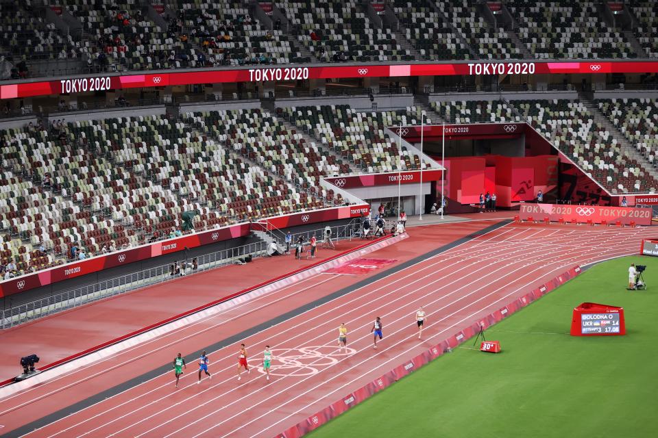 The 4x400 mixed relay at the Olympic Stadium (Getty)