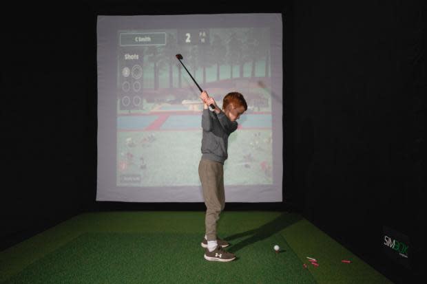 York Press: Trying golf at Play to Par in Poppleton. The York business will be having a pop up at McArthurGlen in York and will be raising money for Candlelighters