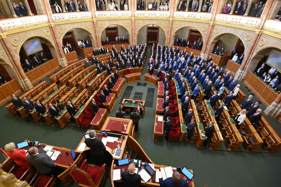 Hungarian Prime Minister Viktor Orban and members of the new Hungarian government take their oath (AFP via Getty Images)