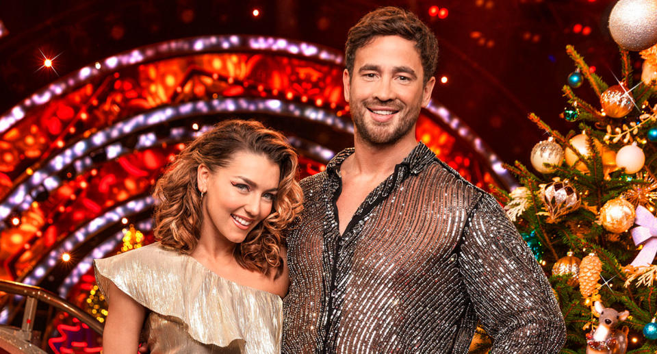 Jowita Przystal, Danny Cipriani - Strictly Come Dancing Christmas Special. (BBC)