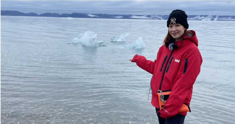 鄔凱雯8月前往北極採訪錄製科學節目。（圖／台視提供）