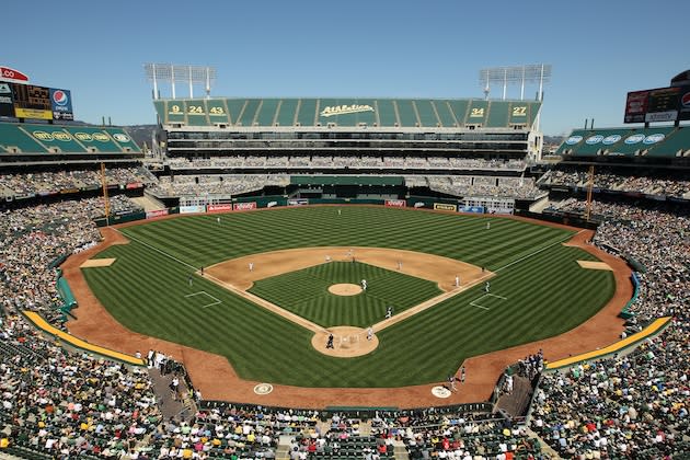 5. O.Co Coliseum, Oakland, Top 10 Worst Stadiums in the U.S.